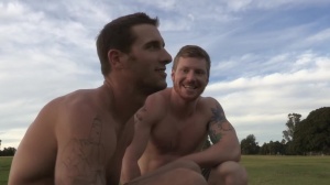 Peter & David: bare - ass Play