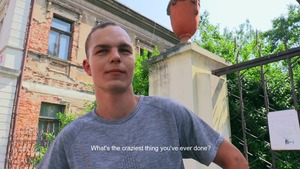 amateur addicted to shove-ups and too hard butthole