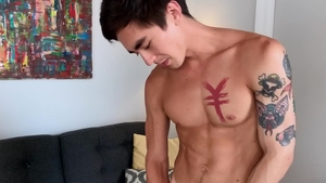 Sean Cody: Solo muscle Cody Seiya asian twink fingering