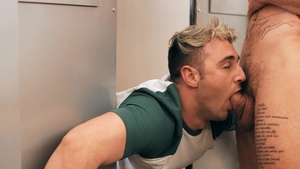 DrillMyHole.com - American Kyle Connors face fucking outdoors