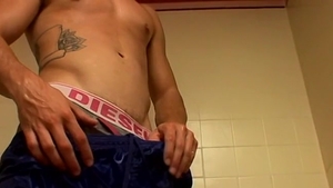 UndieTwinks.com: Kelly Cooper jerking uncut cock in the bath