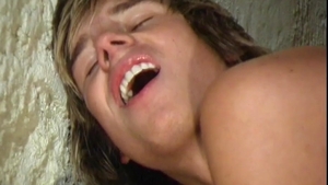 EastBoys - Benedikt tongue kissing