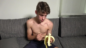 East Boys: Solo athletic amateur cumshot