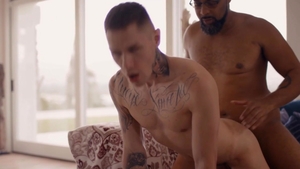IconMale.com: Inked american impressed by big dick daddy