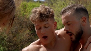 GodsOfMen: American Dean Young & Craig Marks bareback spanking