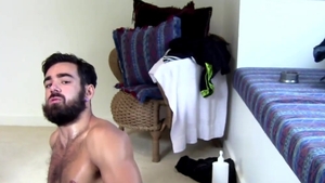 AmateursDoIt - Belgian Batt sex toys