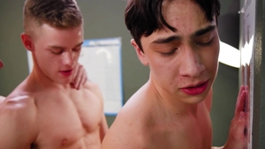 NextDoorTwink: Big dick Jonathan Tylor throat fucking