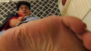 ManPuppy.com: Vampire feels in need of real fucking