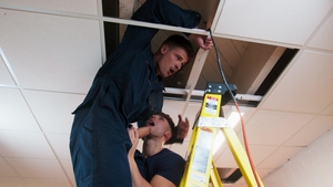 Men: Screwing on Site