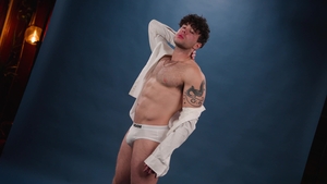 Rod's Room: Smooth Skin and Muscles Make a Perfect Pair