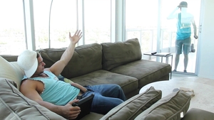 Distinct Bump & Grind-frenzy