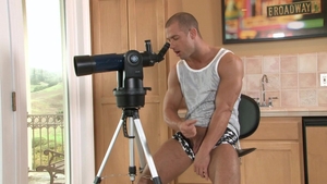Rod Daily: Peeping Tom Rod's Dirty Treat