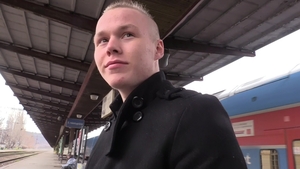 Czech Hunter: Feasting on a Tight Ass in a Flat