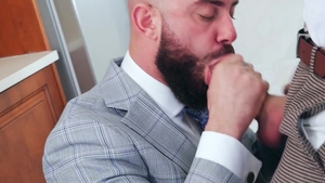 menatplay: Bareback Boyfriend Causes a Ruckus