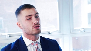 menatplay: Breaking Professional Barriers