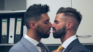 menatplay: Bearded Boss Begs for Young Cock