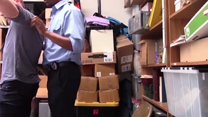 Young Perps: Dirty Shoplifting: A Crotch Full o' Delight