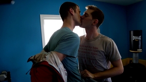 Next Door Twink: A Threesome Takes Over the Gym