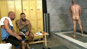 Men Over 30: Under Pressure: In the Shower Together