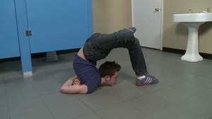 Men: Young Athlete Gets Schooled Hard